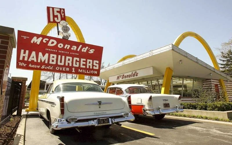 Old McDonald's restaurant image