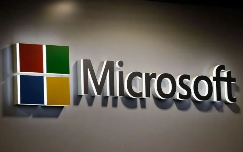 history of microsoft logo and company